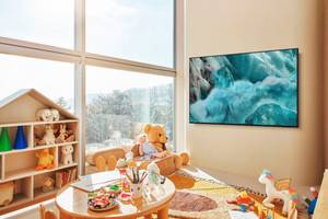 Picture of Samsung 50" QLED Q7F TV