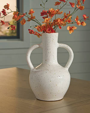 Picture of Dallinworth Vase