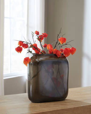 Picture of Sumner Vase