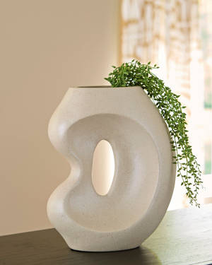 Picture of Odion Vase
