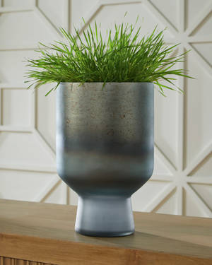 Picture of Pennmore Vase
