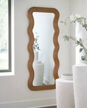 Picture of Ellisonville Floor Mirror