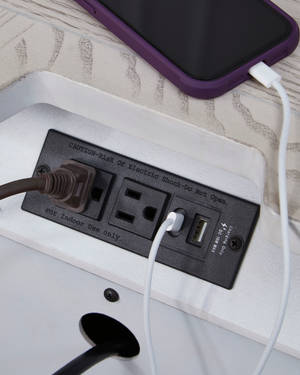Picture of Andonhall Nightstand