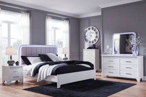 Picture of Frostlyn Dresser & Mirror