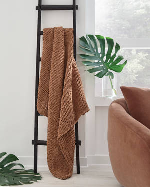 Picture of Chaddon Throw Blanket