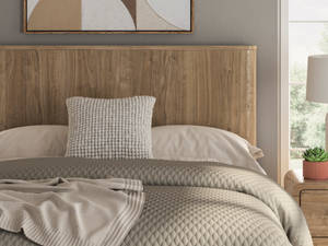 Picture of Dovander Queen Size Bed