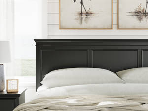 Picture of Lanolee King Size Bed