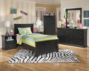 Picture of Maribel Chest of Drawers