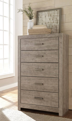 Picture of Culverbach Chest of Drawers