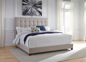 Picture of Dolante King Size Bed