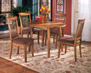 Picture of Berringer Dining Table