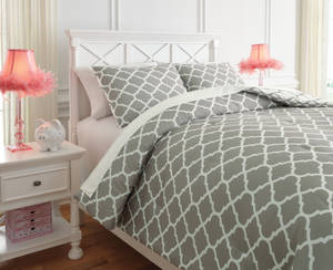 Picture of Media Full Comforter Set