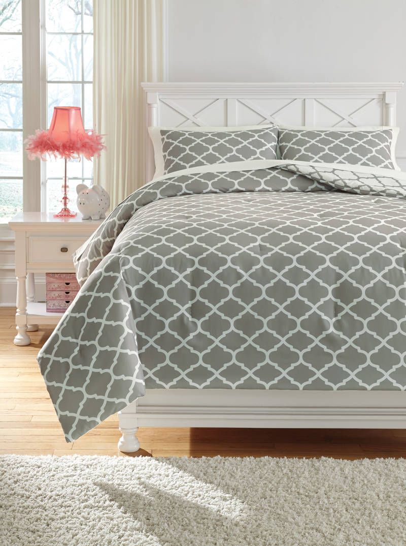 Picture of Media Full Comforter Set