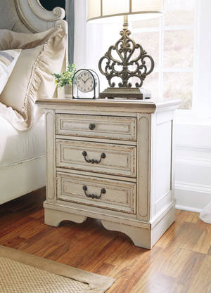 Picture of Realyn Nightstand