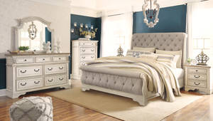 Picture of Realyn Queen Size Bed
