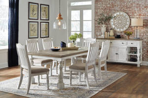 Picture of Havalance Dining Chair