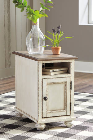 Picture of Realyn End Table