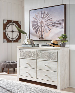 Picture of Paxberry Dresser