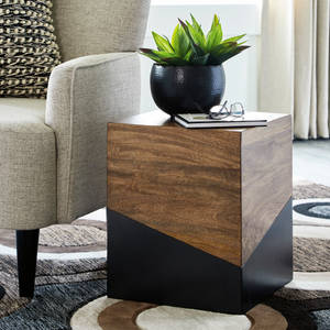 Picture of Trailbend Accent Table