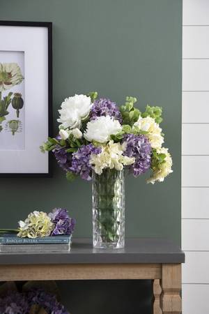 Picture of 14" Hydrangea