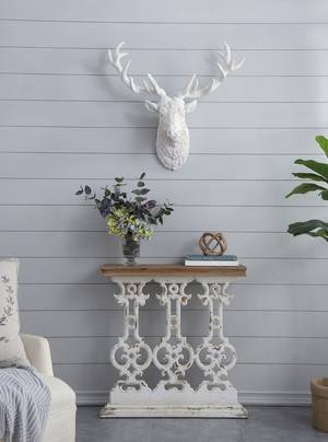 Picture of Darby Deer Head Wall Accent