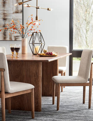 Picture of Isanti Dining Table & 4 Chairs
