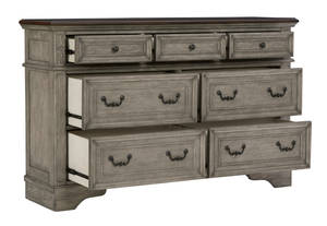 Picture of Lodenbay Dresser