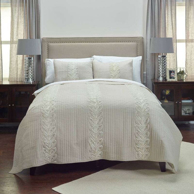 Picture of Adella King Quilt