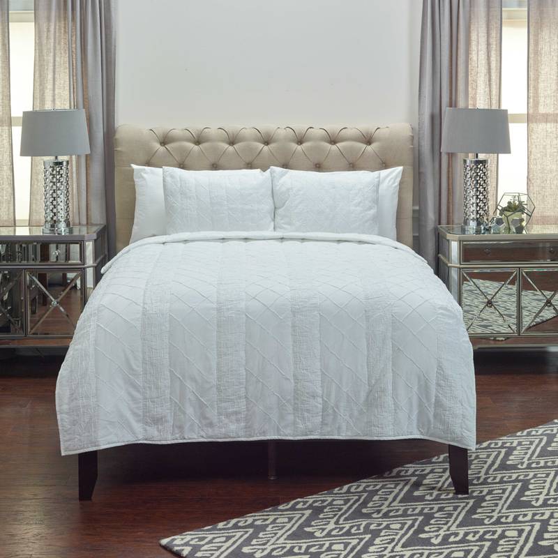 Picture of Claire King Quilt