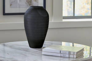 Picture of Etney Vase