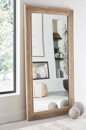 Picture of Belenburg Floor Mirror