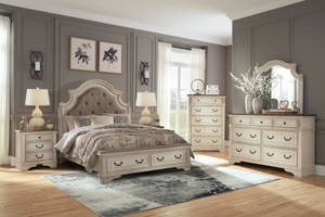 Picture of Realyn Queen Size Bed