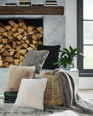 Picture of Gariland Accent Pillow
