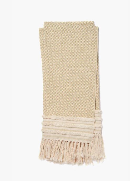 Picture of Magnolia Home by Joanna Gaines x Loloi Mackie Throw Blanket