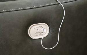 Picture of Center Line Power Recliner