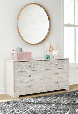 Picture of Paxberry Dresser