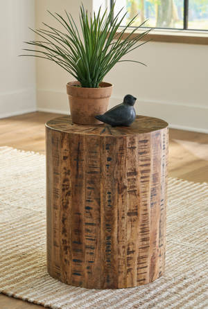 Picture of Reymore Accent Table