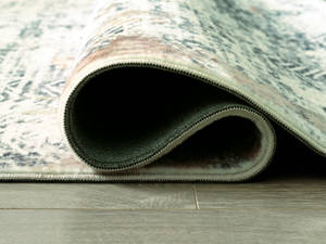 Picture of Redlings 7'5" x 9'6" Rug