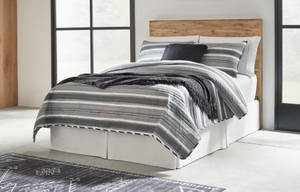 Picture of Hyanna Full Size Headboard