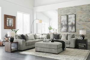 Picture of Lindyn Sectional
