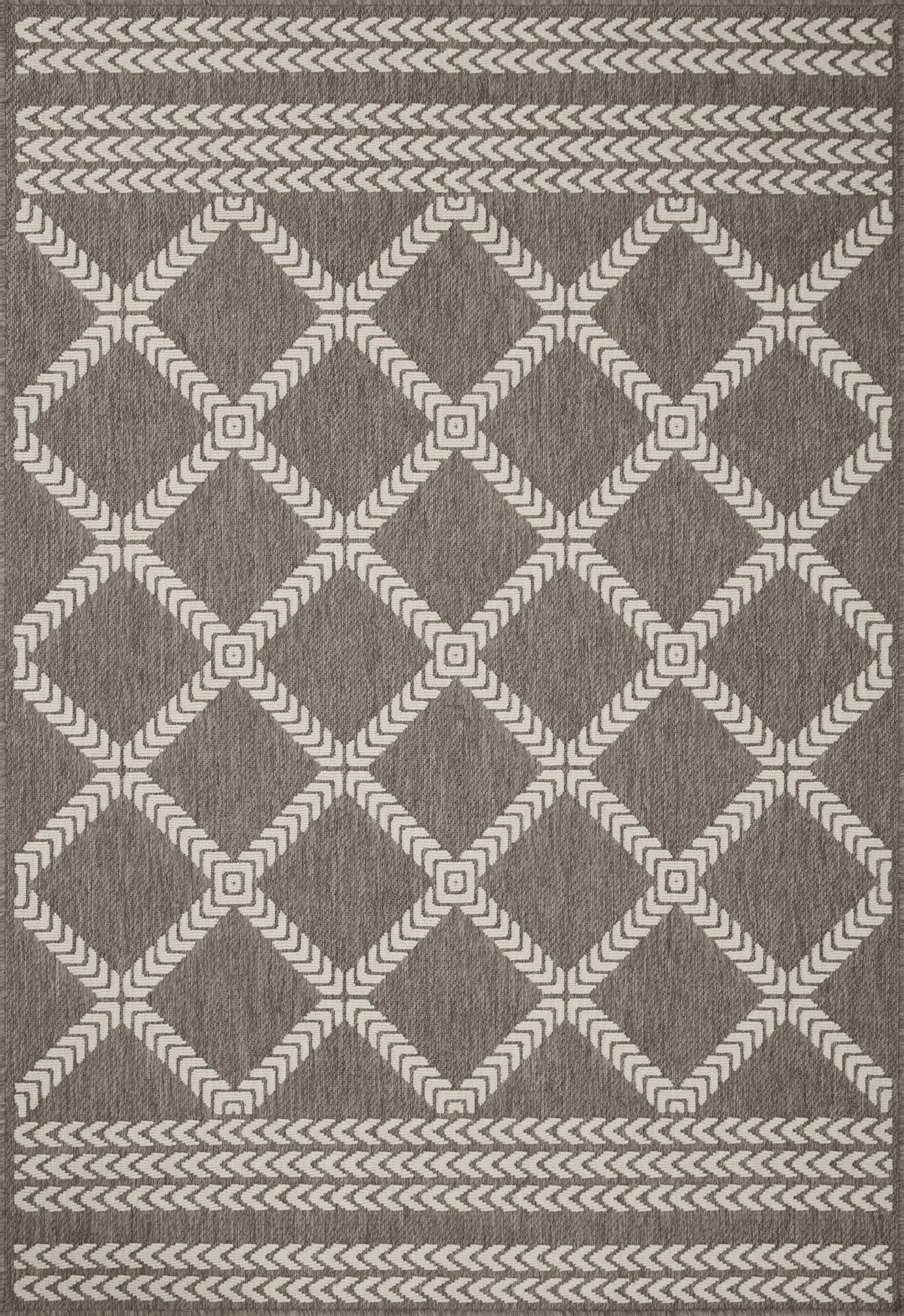 Picture of Rainier 5'3" x 7'7" Rug