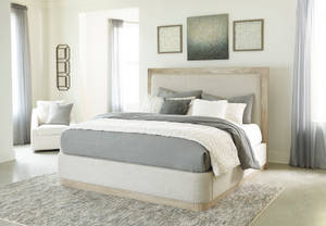 Picture of Hennington Queen Size Bed
