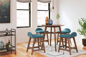 Picture of Lyncott Counter Height Barstool
