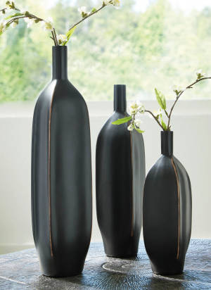 Picture of Rhaveney Vase