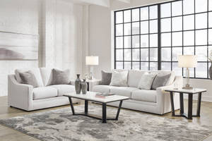 Picture of Maitelynn Loveseat