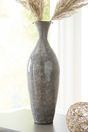 Picture of Brockwich Vase
