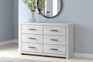 Picture of Cayboni Dresser