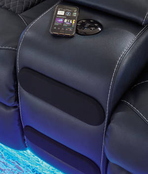 Picture of Fyne Dyme Power Reclining Loveseat