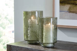 Picture of Clarkton Candle Holder Set