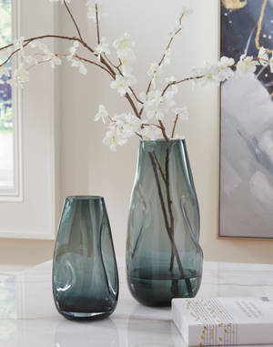 Picture of Beamund Vase